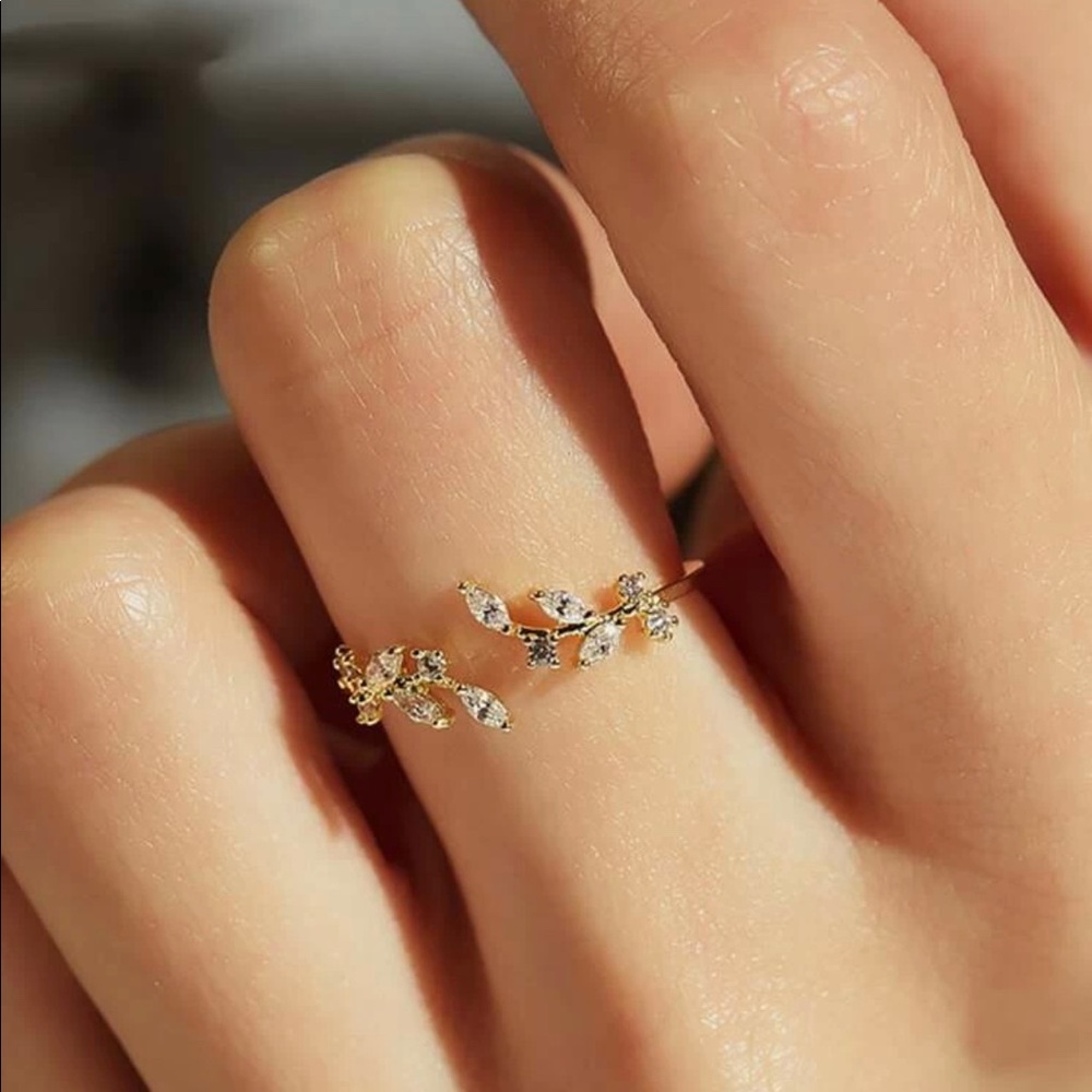 Rhinestone Decor Cuff Ring - Picture 5 of 5